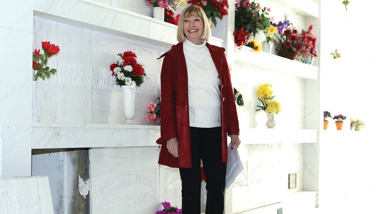 Montgomery County Bicentennial Committee co-chair Dr. Patty Whitworth invited municipalities and visitors to place boxes in a time capsule Sunday at Oak Grove Cemetery.